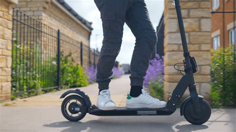 How Much Do Electric Scooters Cost: Unraveling the Price Maze and Beyond