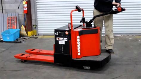 How to Use an Electric Pallet Jack: And Why It Might Remind You of a Dance Floor