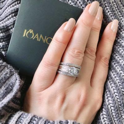 Where Does Joancee Jewelry Ship From: Exploring the Origins and Beyond